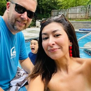 Meet your Posher, Corina